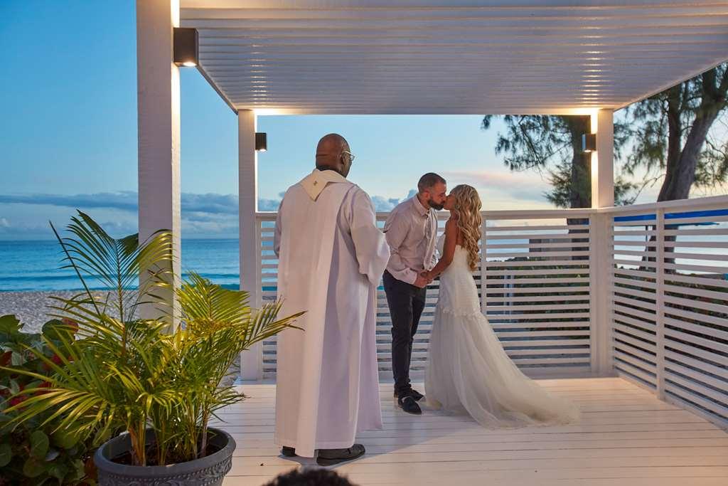 קרייסט צ'רץ' Divi Southwinds Beach Resort שירותים תמונה